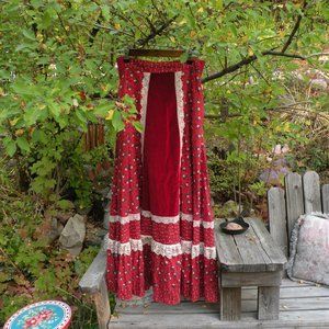 1970s Gunne Sax Maxi Skirt | Altered Size 7 | S-M